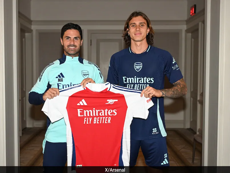 Arsenal Signs Italian Defender Riccardo Calafiori