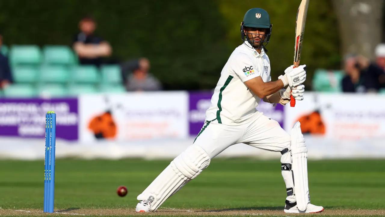 D'Oliveira's 97 propels Worcestershire ahead until Muyeye's response