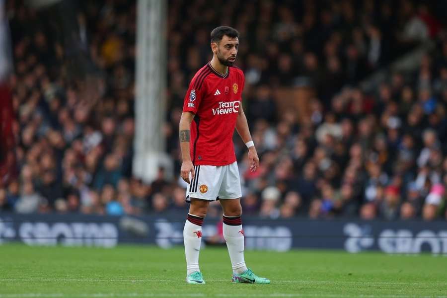 Calls for Manchester United to strip Fernandes of captaincy