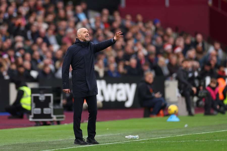 Bruce Warns of the Dangers of Constant Change for Man Utd as he Supports Ten Hag