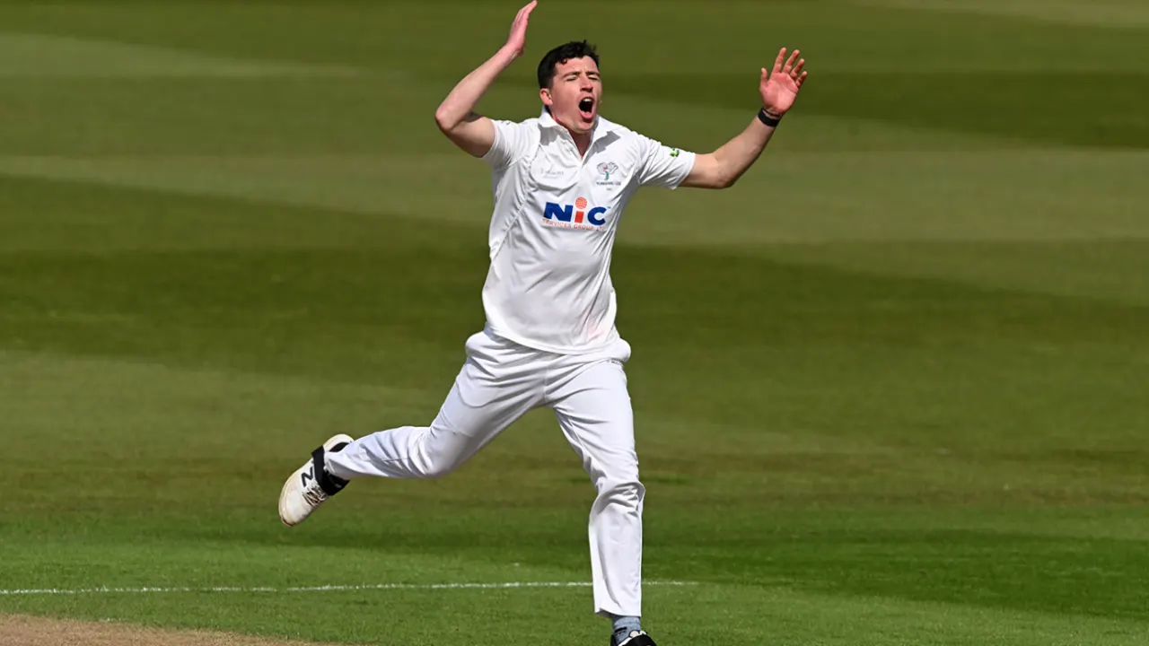 Matthew Fisher transfers to Surrey from Yorkshire for the 2025 season