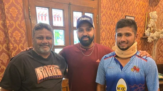 Meeting of Rohit Sharma with Musheer Khan and his father as Mumbai all-rounder recovers from car crash